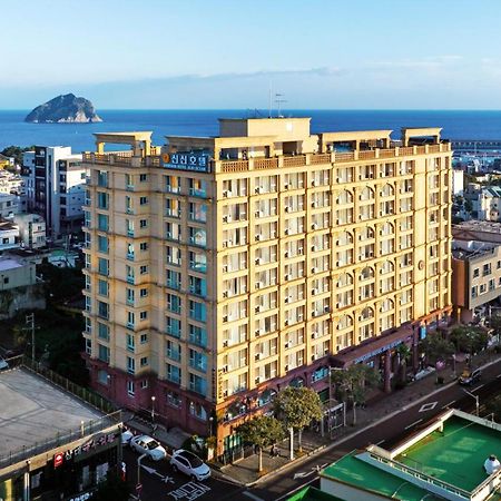 Shin Shin Hotel Jeju Ocean Szogüpho Kültér fotó