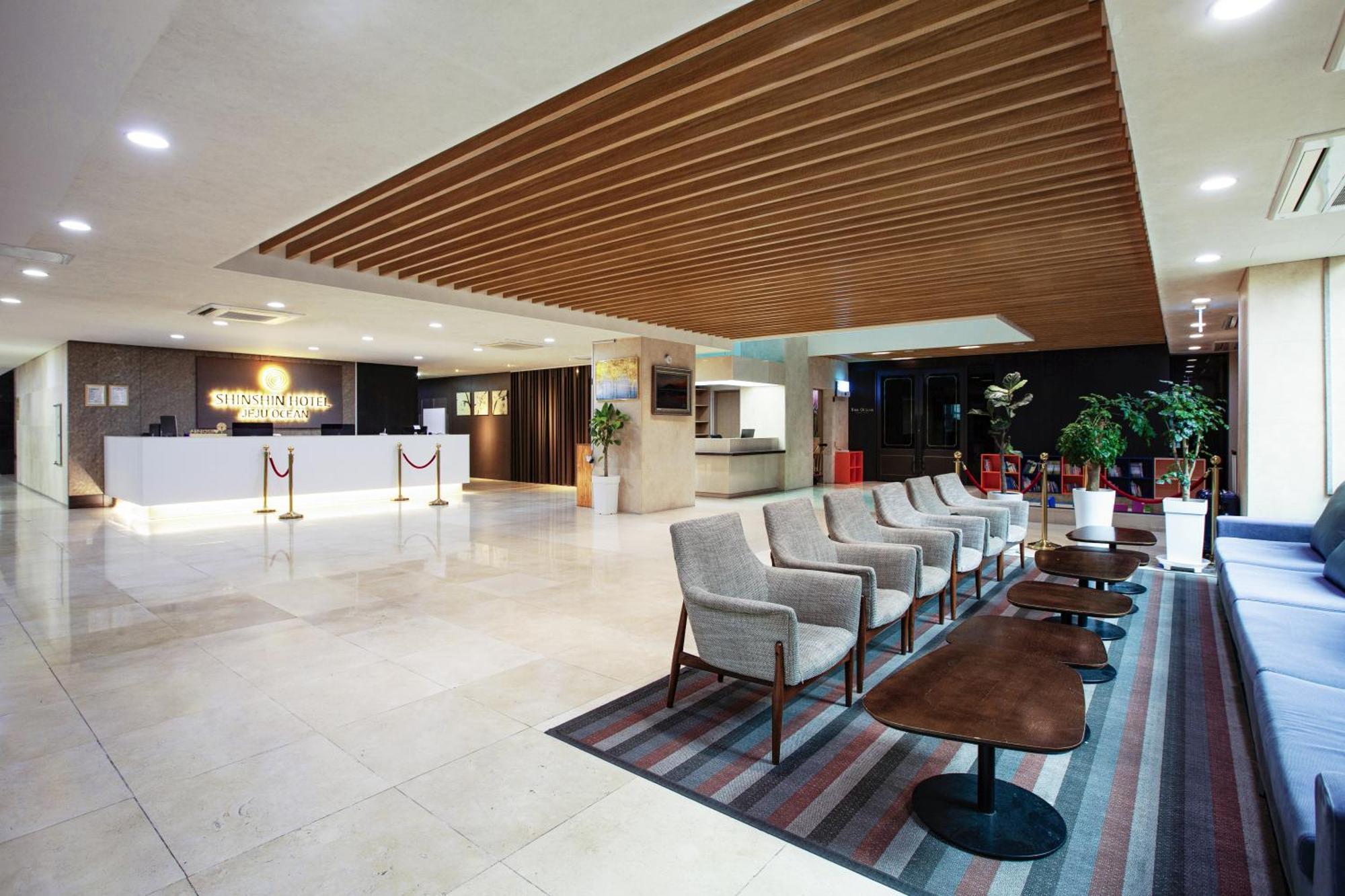 Shin Shin Hotel Jeju Ocean Szogüpho Kültér fotó