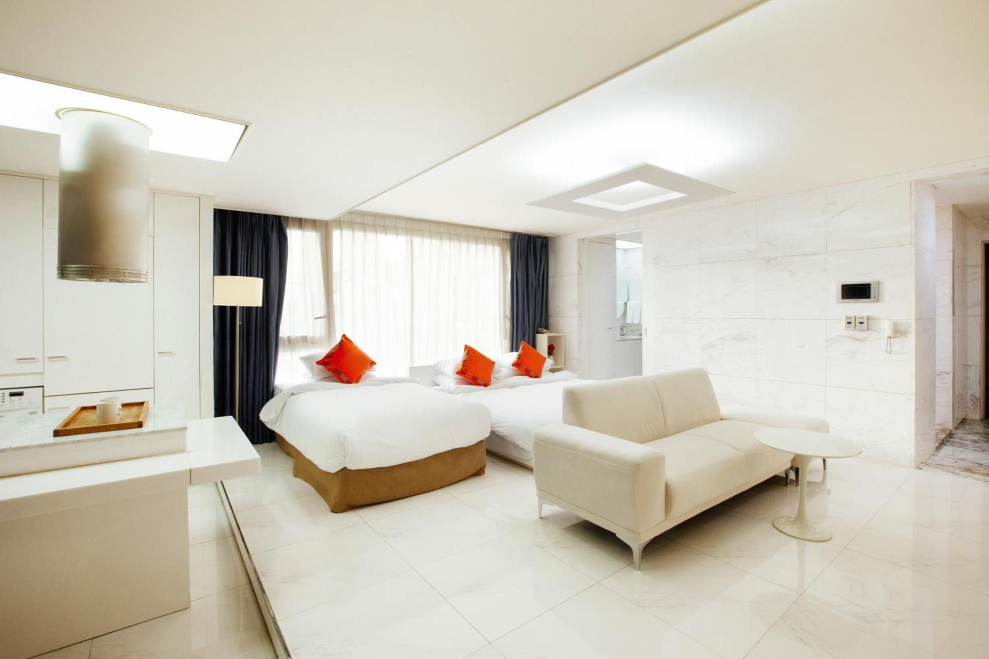 Shin Shin Hotel Jeju Ocean Szogüpho Kültér fotó