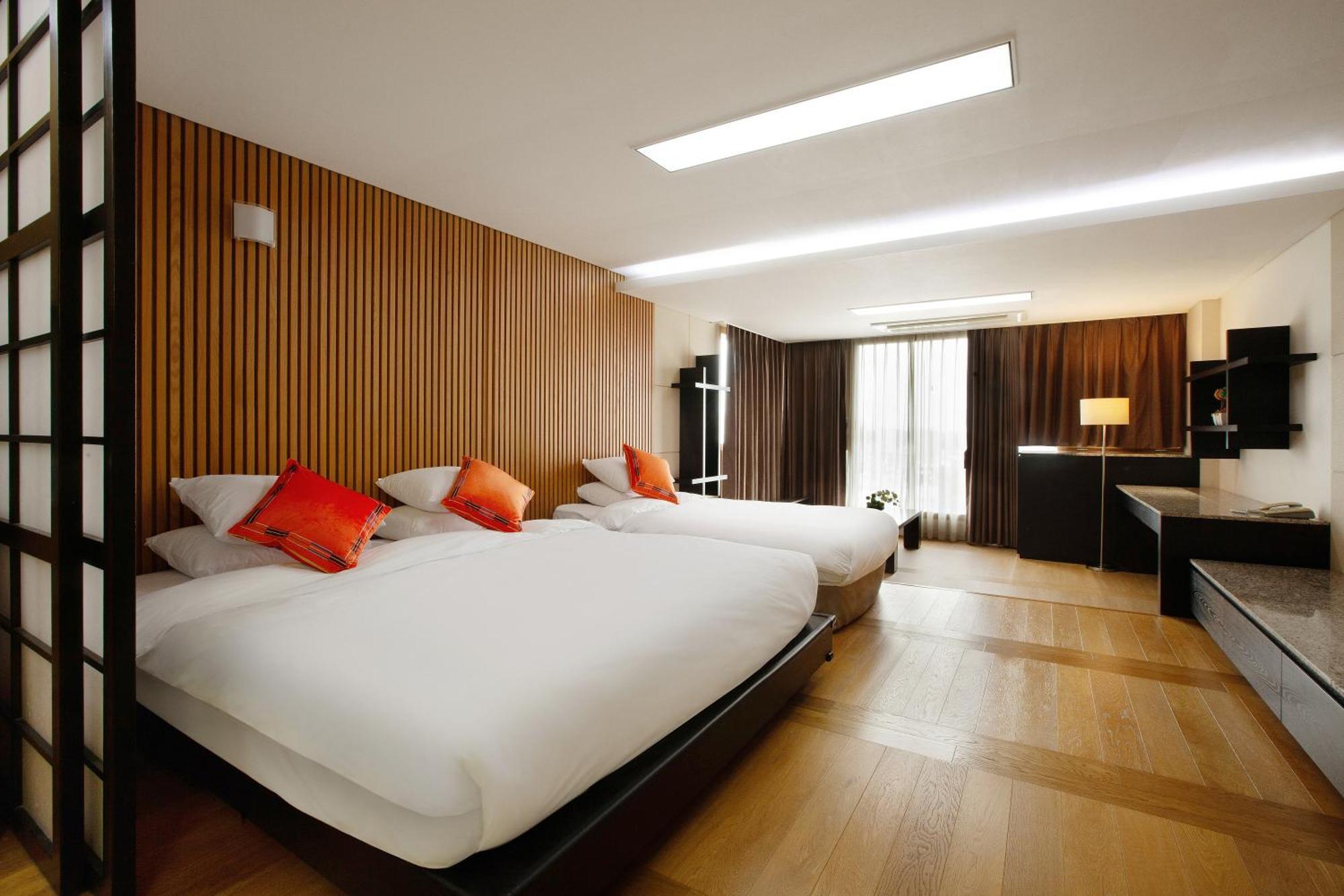 Shin Shin Hotel Jeju Ocean Szogüpho Kültér fotó