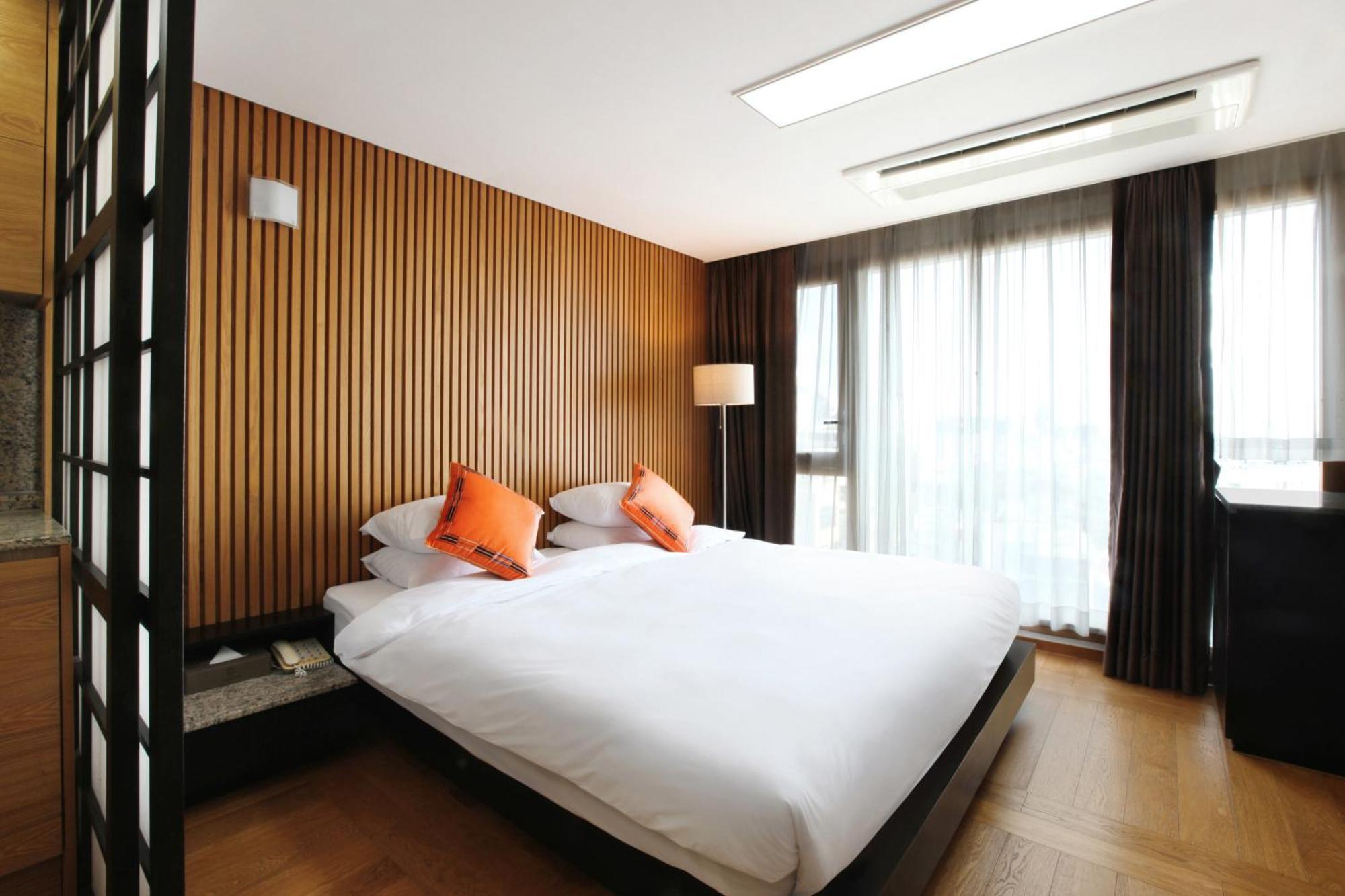 Shin Shin Hotel Jeju Ocean Szogüpho Kültér fotó